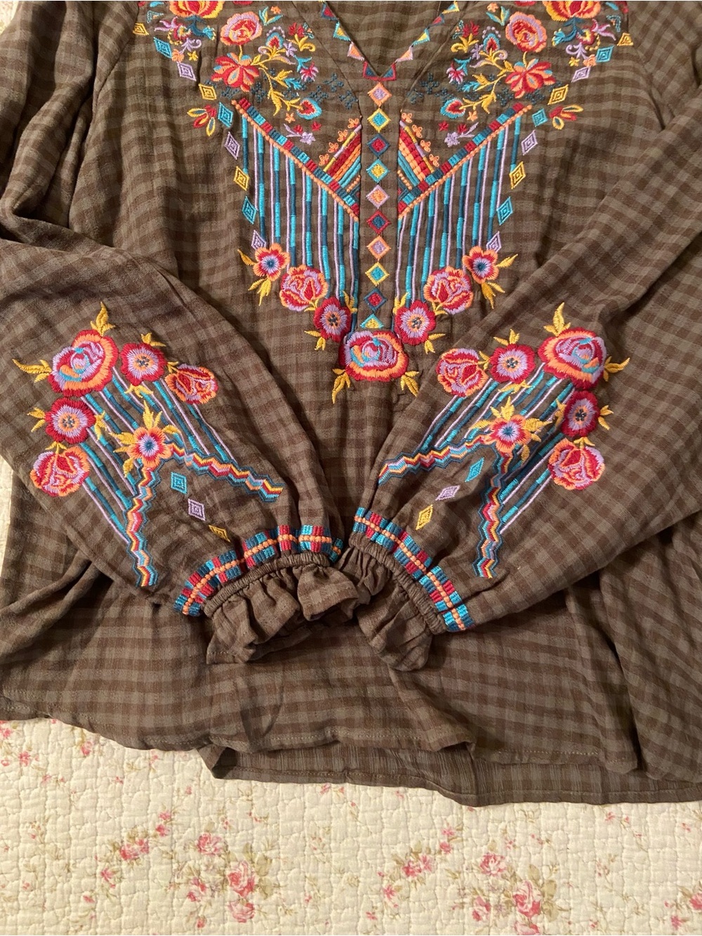 Savanna Jane Long Sleeve Embroidered Top - Picture 6 of 7
